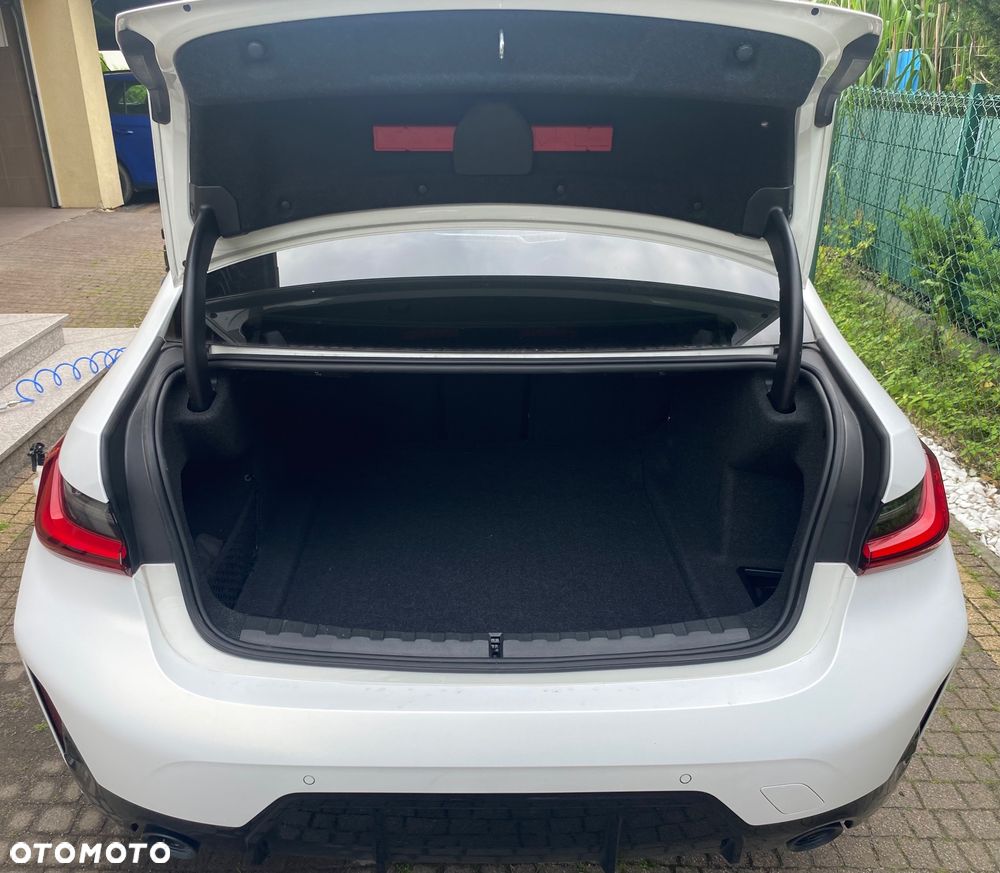 BMW Seria 3 320i xDrive M Sport - 20