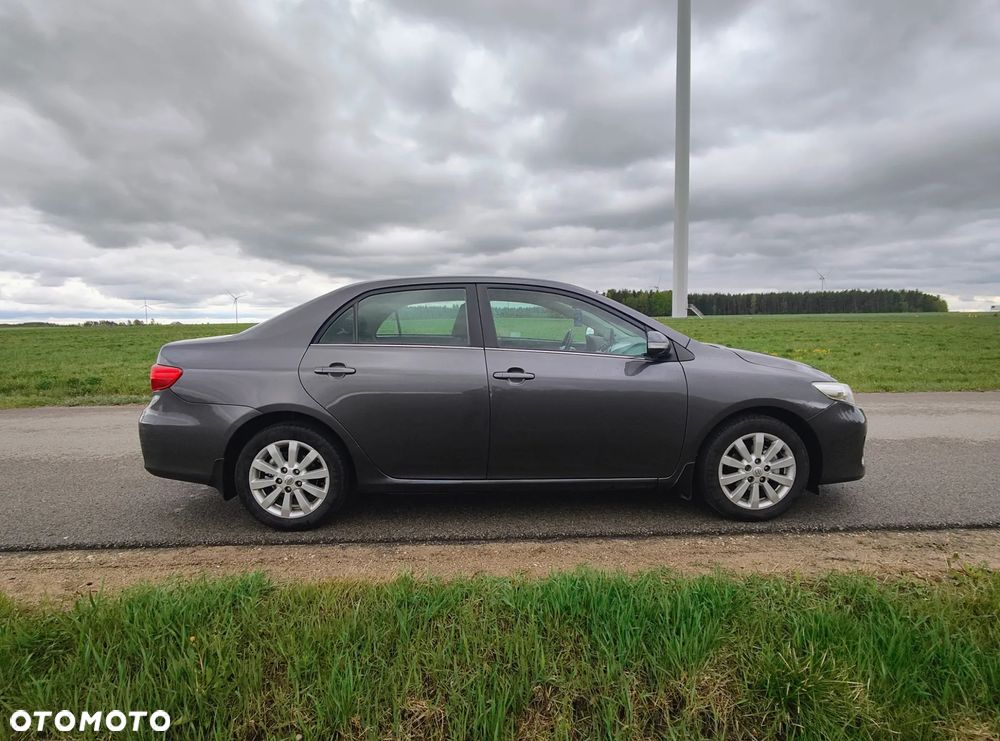 Toyota Corolla 1.6 Premium - 5