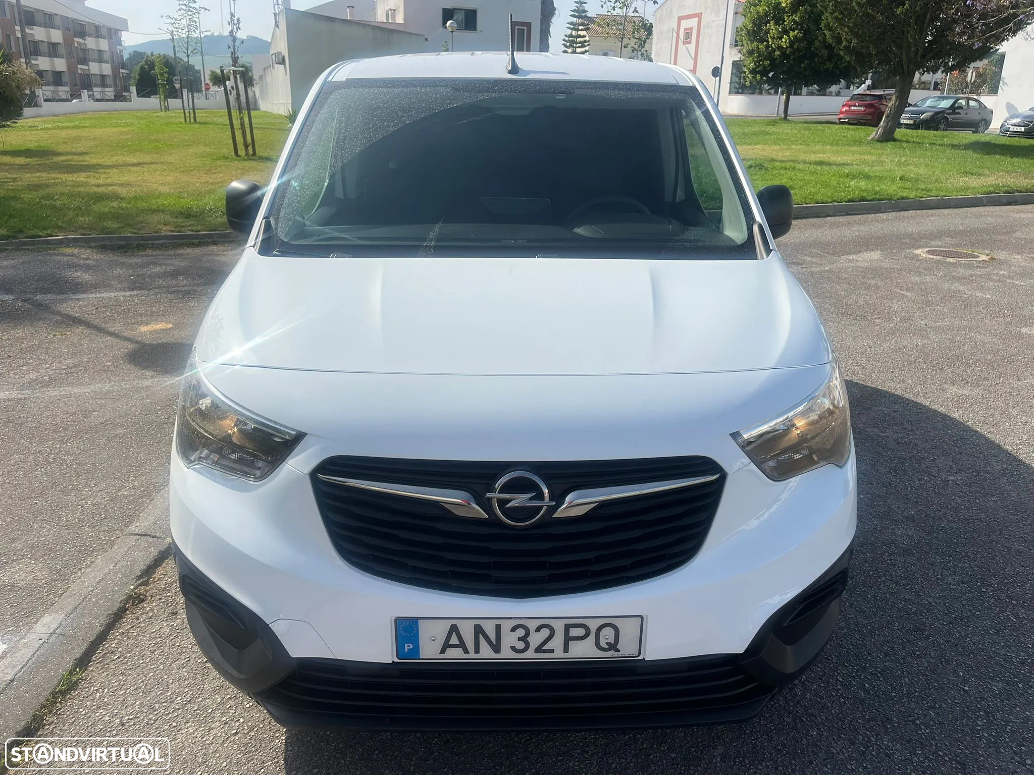 Opel COMBO 1.5 102cv 3 LUGARES - AC - IVA DEDUTÍVEL - 2