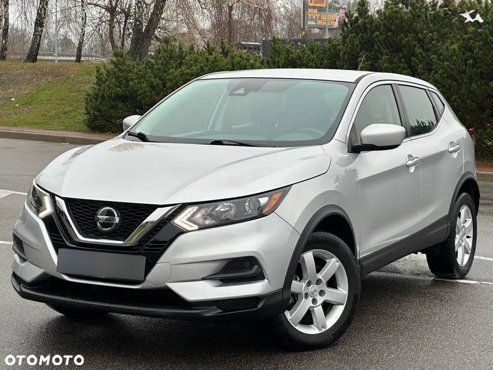 Nissan Rogue - 1