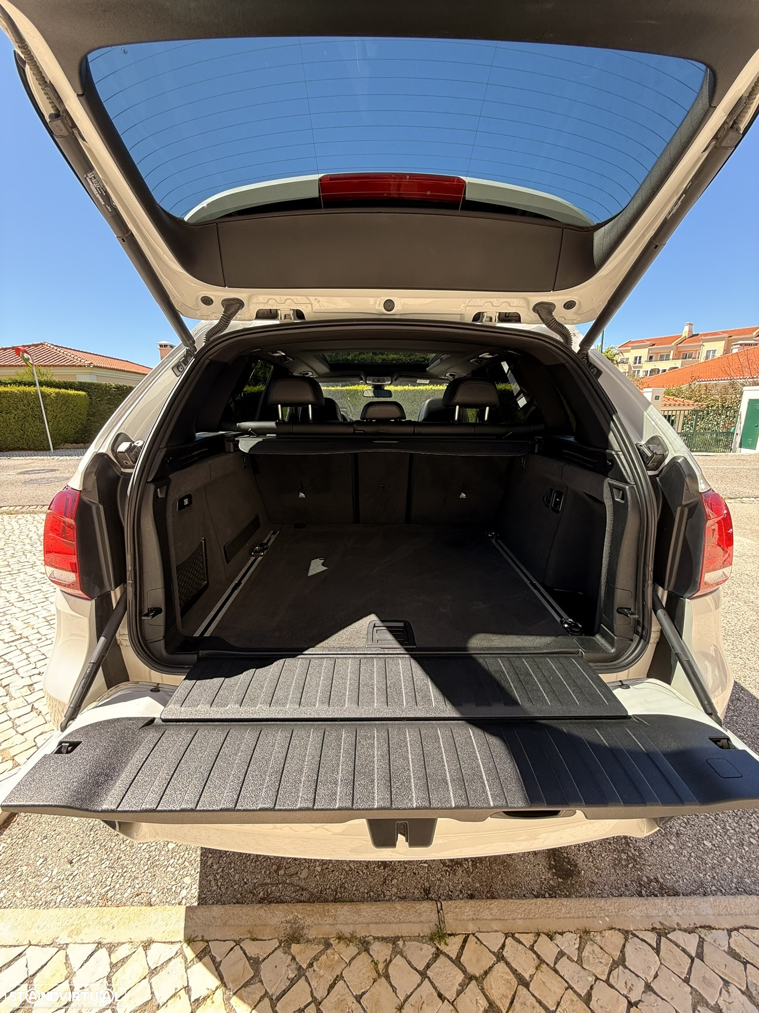 BMW X5 30 d xDrive Pack M - 38