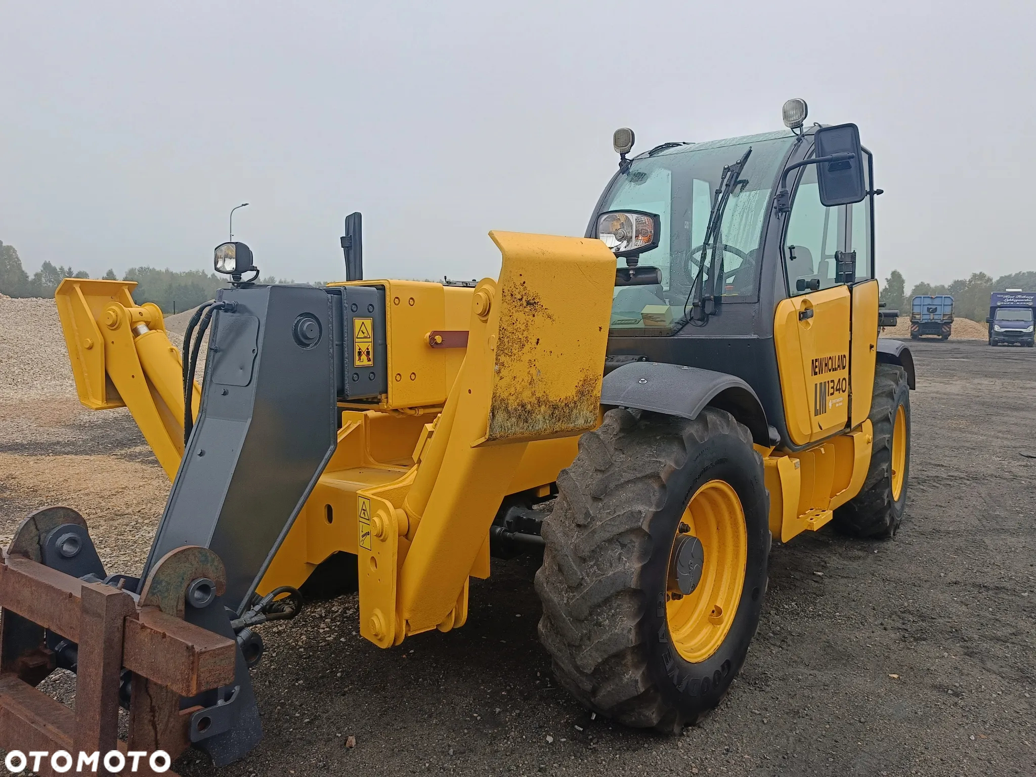 New Holland LM 1340 - 25