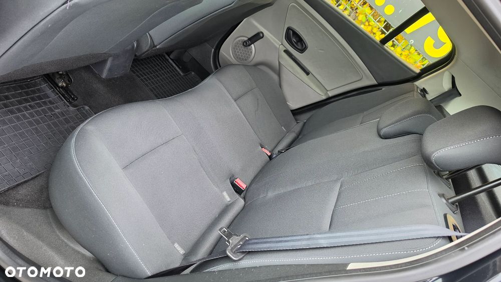Renault Megane - 12
