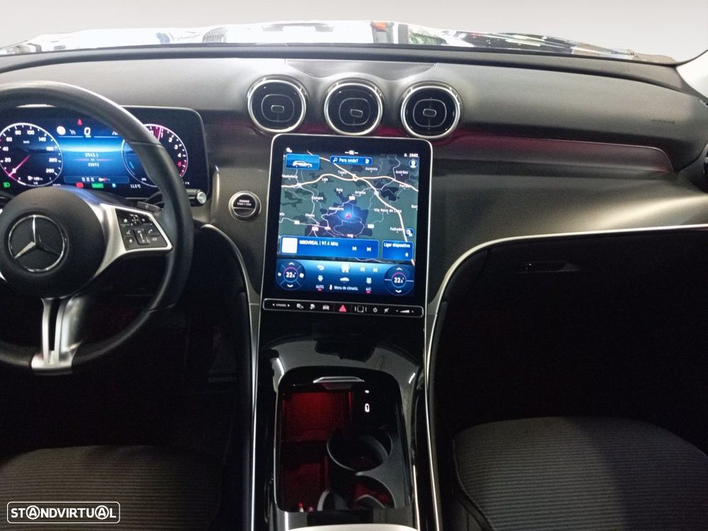 Mercedes-Benz GLC 300 - 11