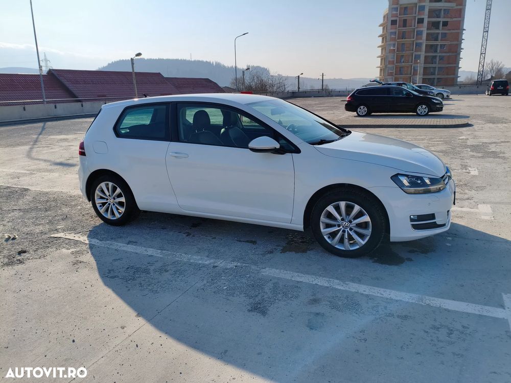 Volkswagen Golf 2.0 TDI (BlueMotion Technology) Highline - 11