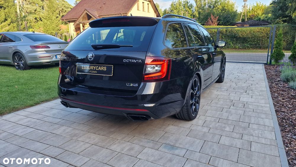 Skoda Octavia 2.0 TSI RS Challenge 245 DSG - 6