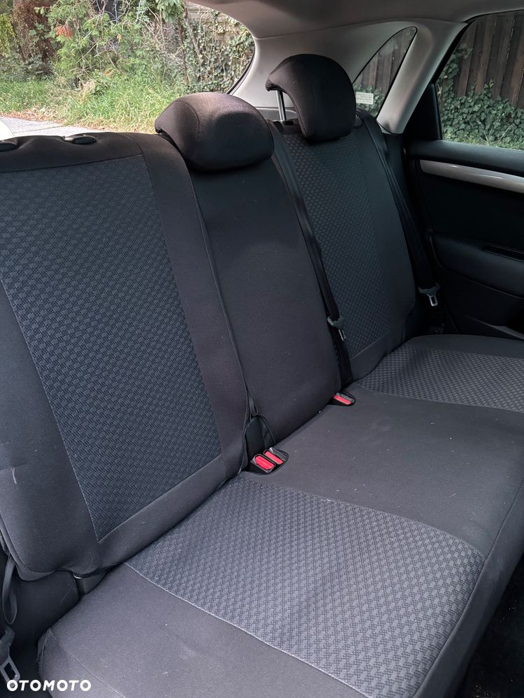 Citroën C4 1.6 VTi Exclusive - 22