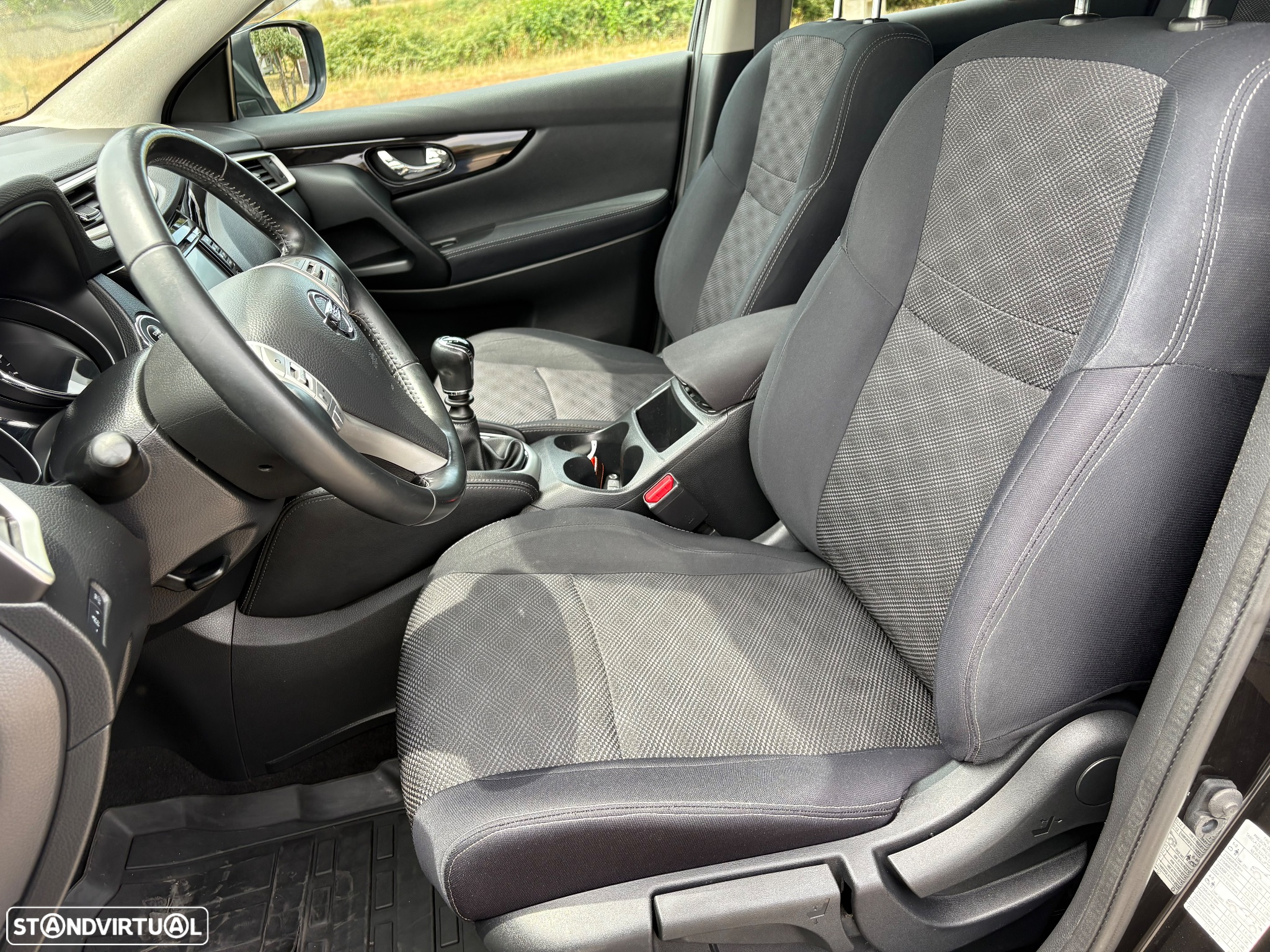 Nissan Qashqai 1.6 dCi N-Tec - 25