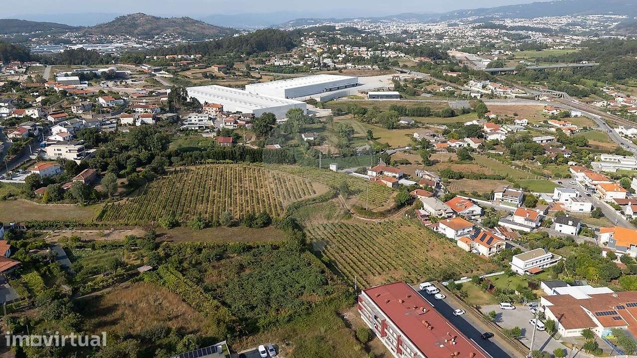 Terreno  para venda - Grande imagem: 2/12