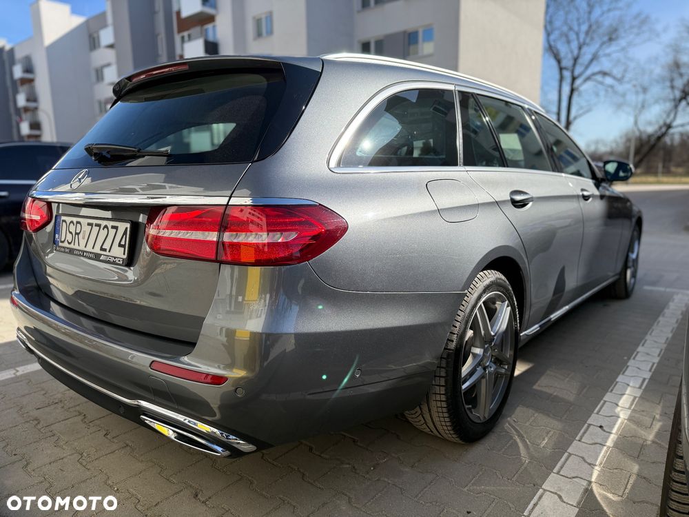 Mercedes-Benz Klasa E 350 d 4-Matic 9G-TRONIC - 3