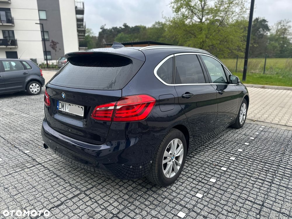 BMW Seria 2 218i - 3