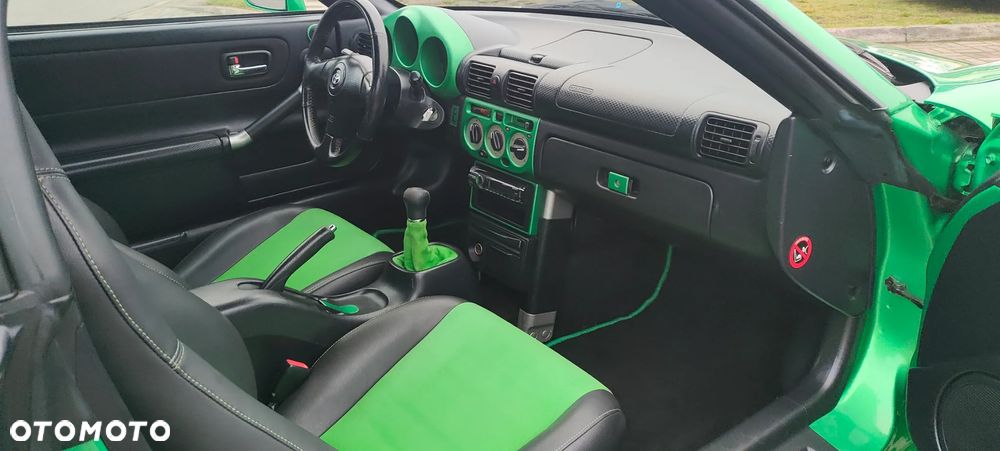 Toyota MR2 Roadster - 9