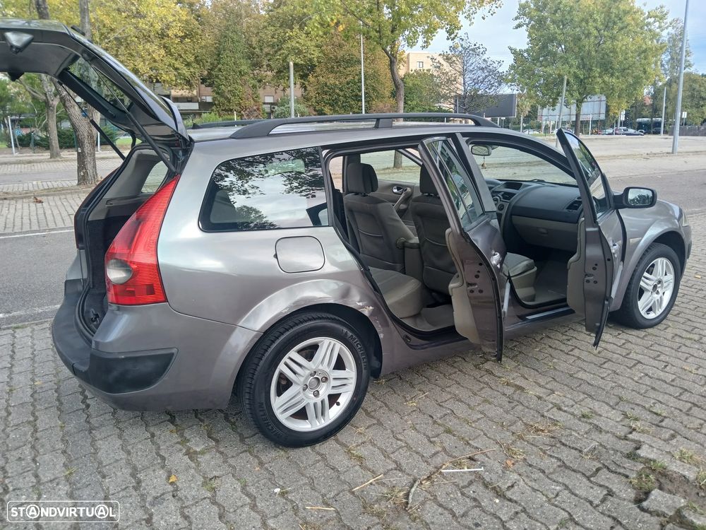 Renault Mégane Break 1.9 dCi C Dynamique - 3