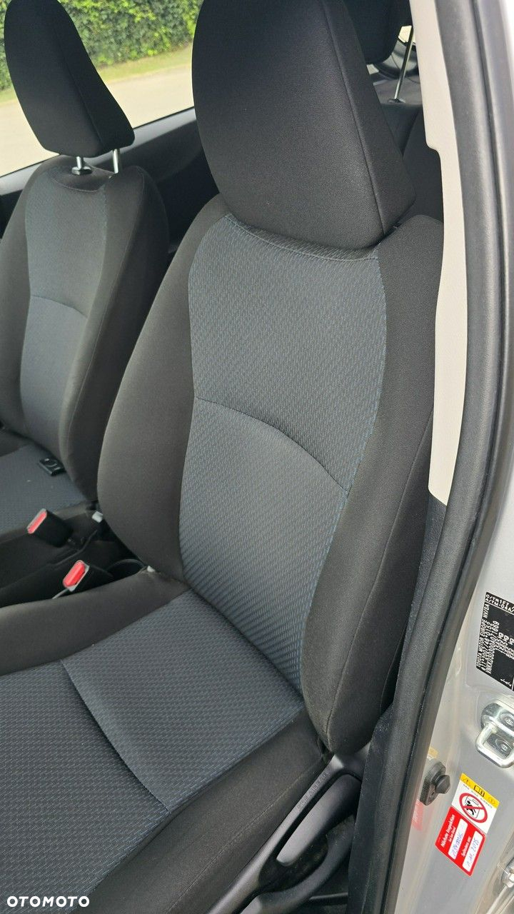 Toyota Yaris - 18