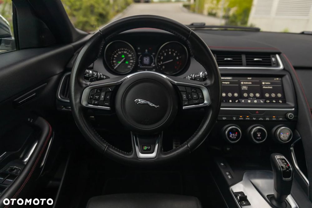 Jaguar E-Pace P250 AWD First Edition - 23