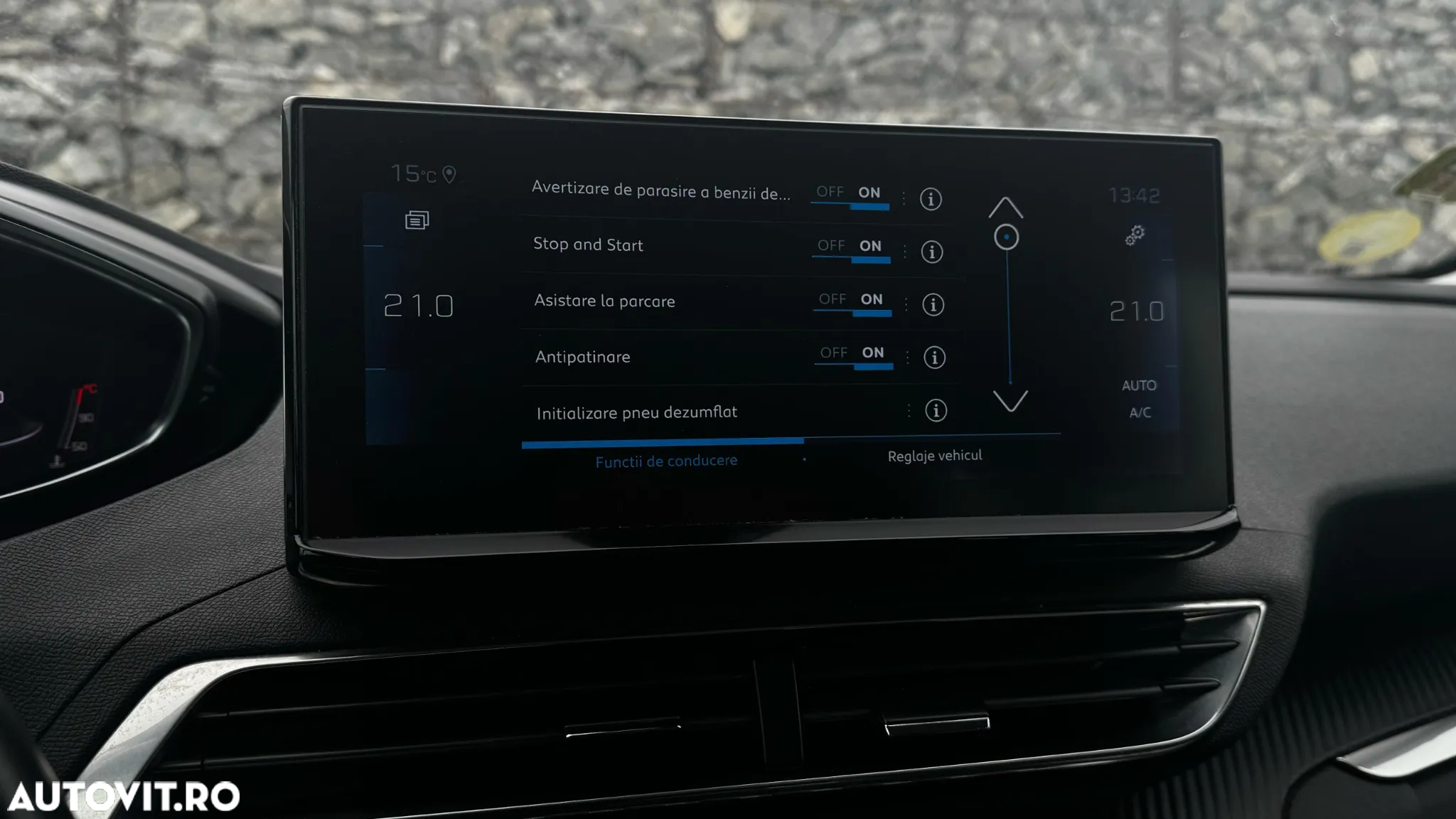 Peugeot 5008 BlueHDI 130 Active Business-Paket - 25
