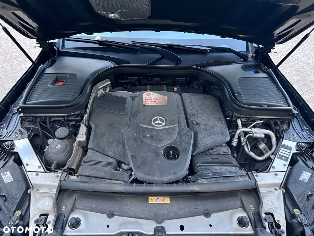 Mercedes-Benz GLC - 14