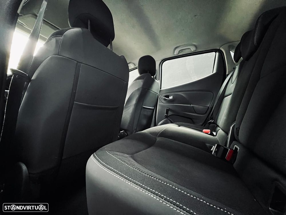 Renault Clio 1.5 dCi Comfort - 31