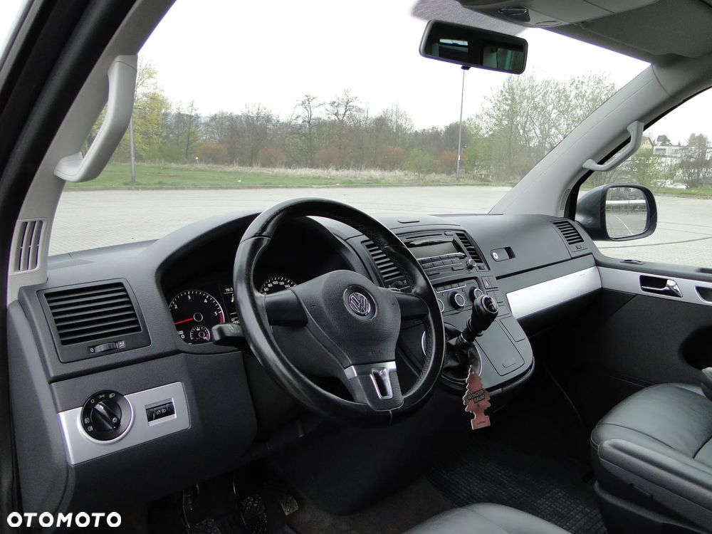 Volkswagen Multivan L1 Highline - 11