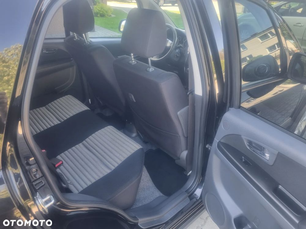 Suzuki SX4 1.6 Comfort - 12