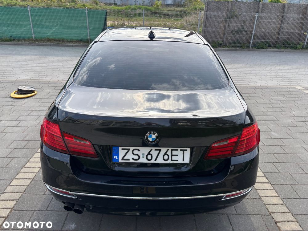 BMW Seria 5 520d xDrive Luxury Line - 10