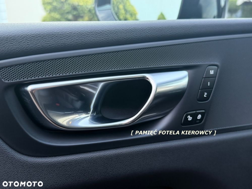 Volvo XC 60 B4 D Geartronic RDesign - 14