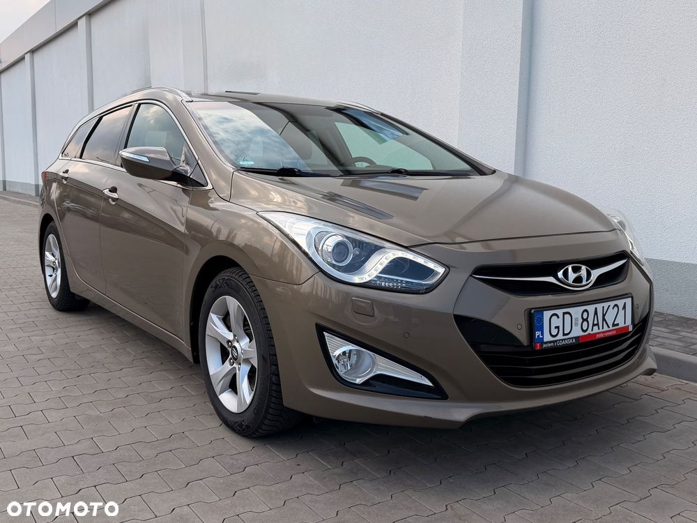Hyundai i40 i40cw 1.7 CRDi Fifa World Cup Edition - 10