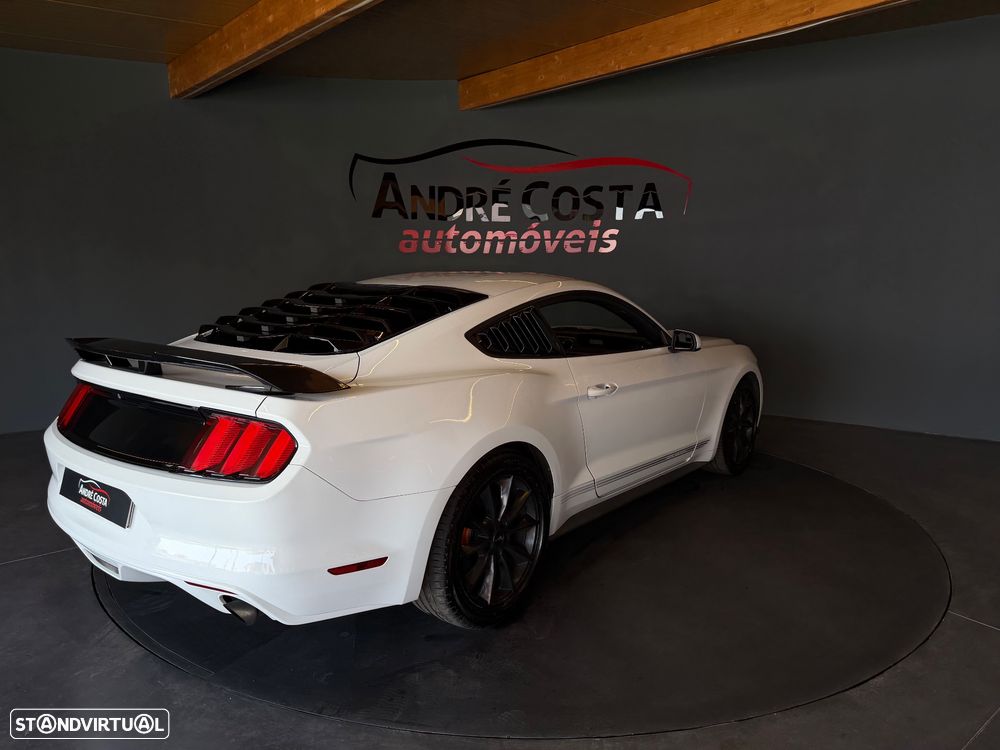 Ford Mustang 2.3i EcoBoost Aut. - 5
