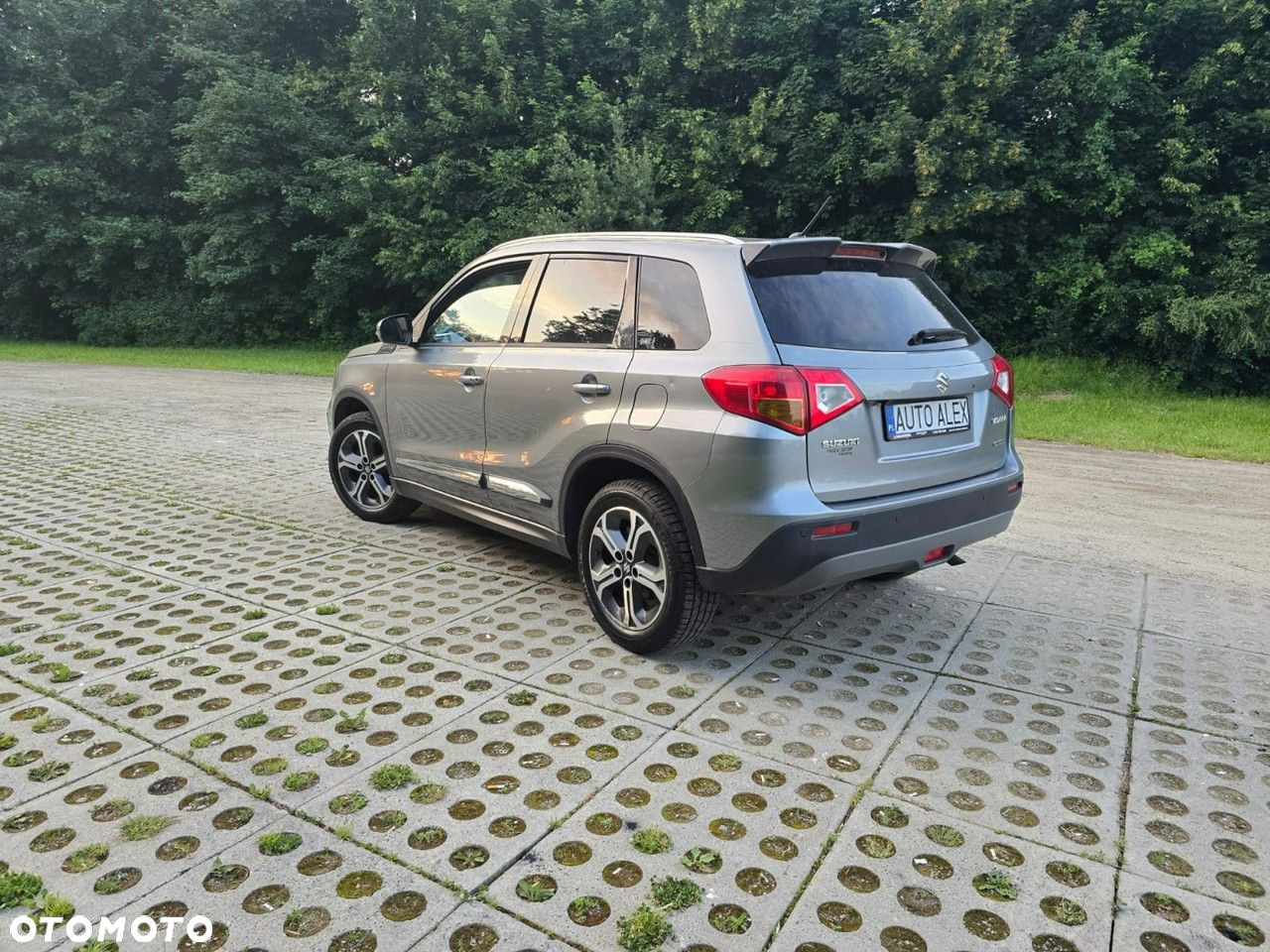 Suzuki Vitara - 4