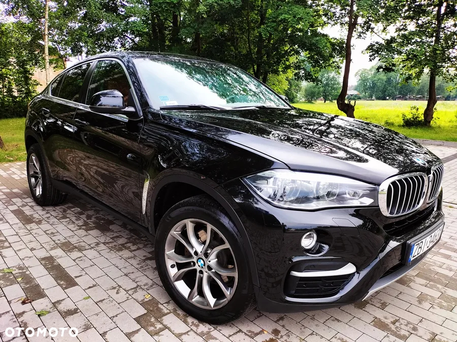 BMW X6 xDrive40d - 14