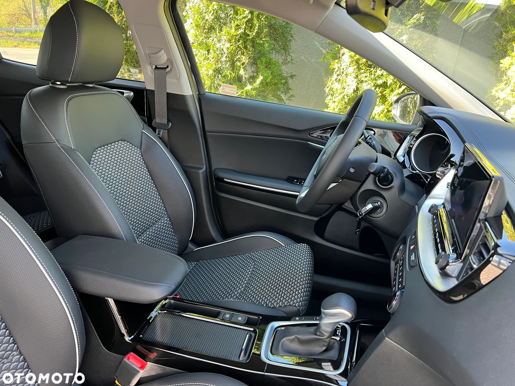 Kia XCeed 1.5 T-GDI L DCT - 32