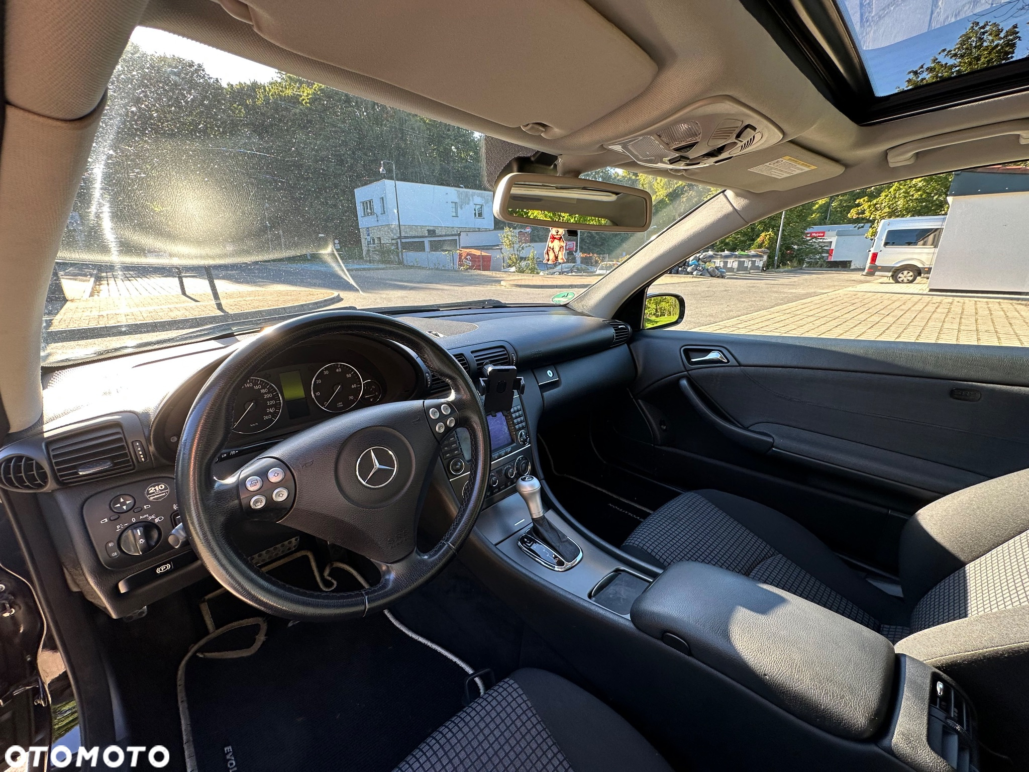 Mercedes-Benz Klasa C 200 Kompressor Sportcoupe Automatik Sport Edition - 11
