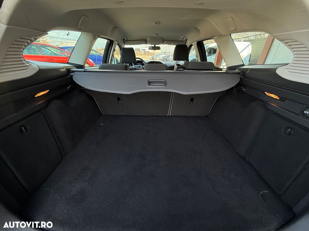 Ford Focus 1.6 TDCI DPF Trend - 13