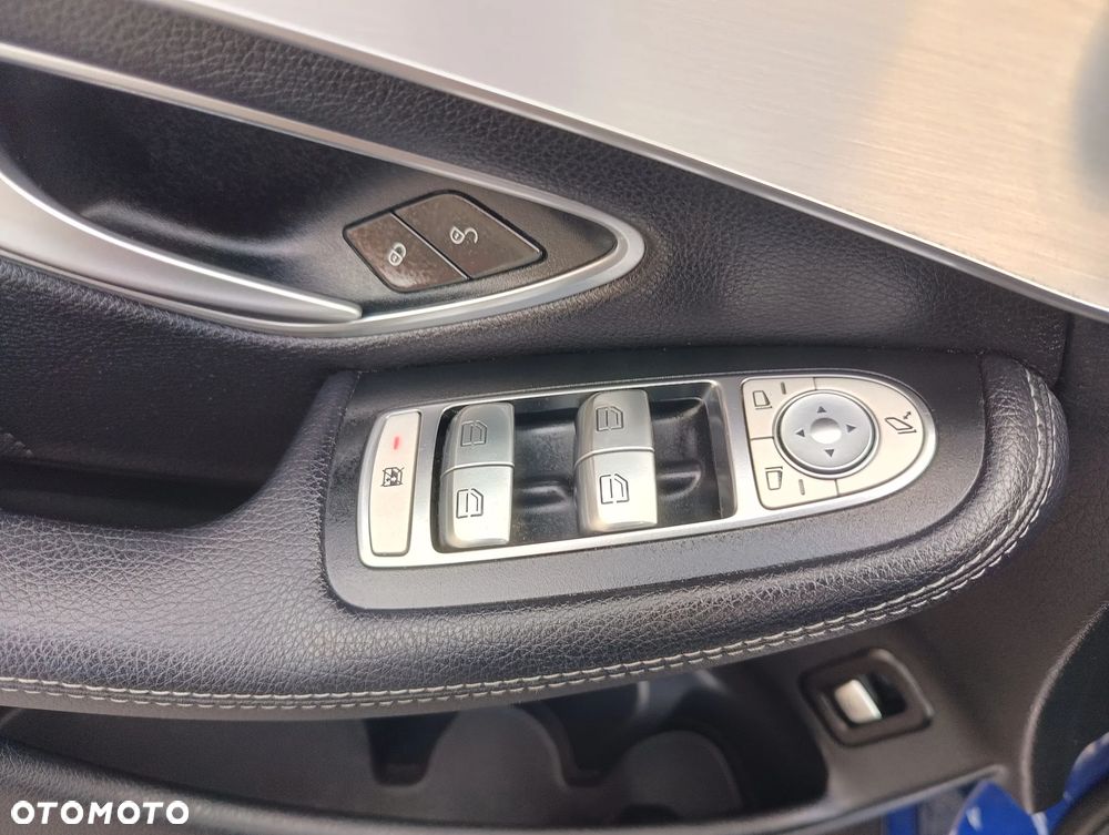 Mercedes-Benz GLC 220 d 4Matic 9G-TRONIC AMG Line - 8