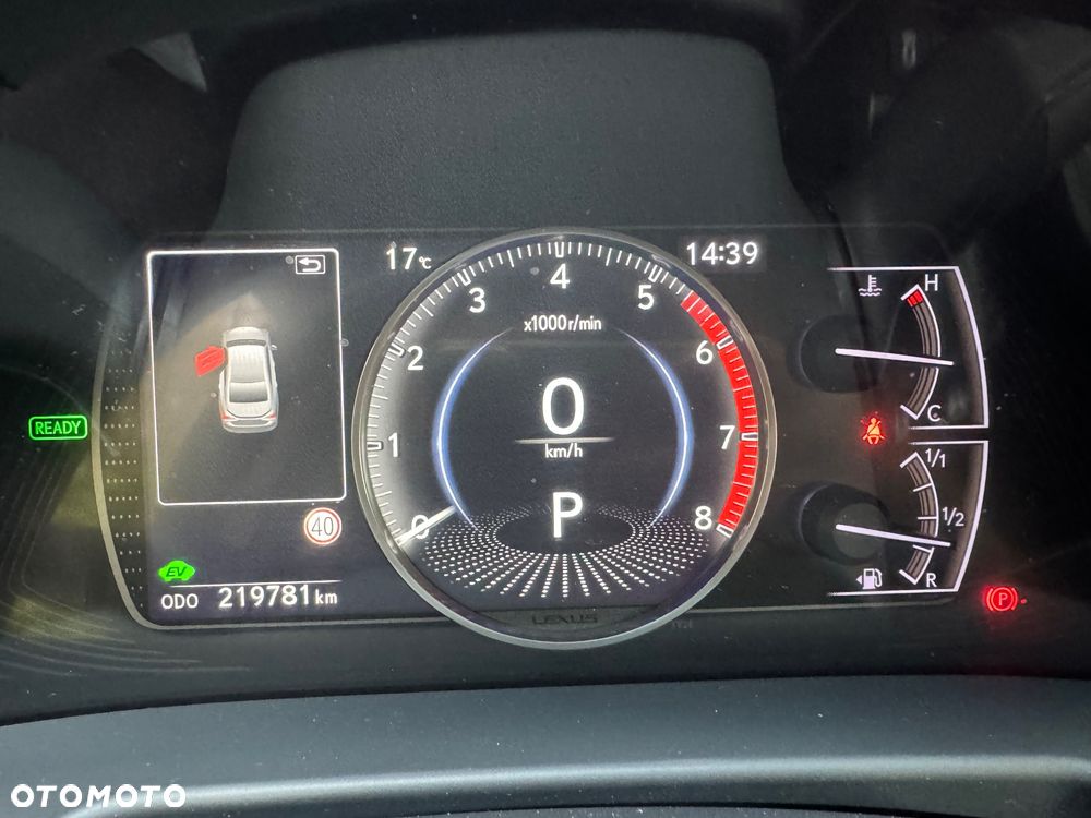 Lexus ES 300h Business Line - 21