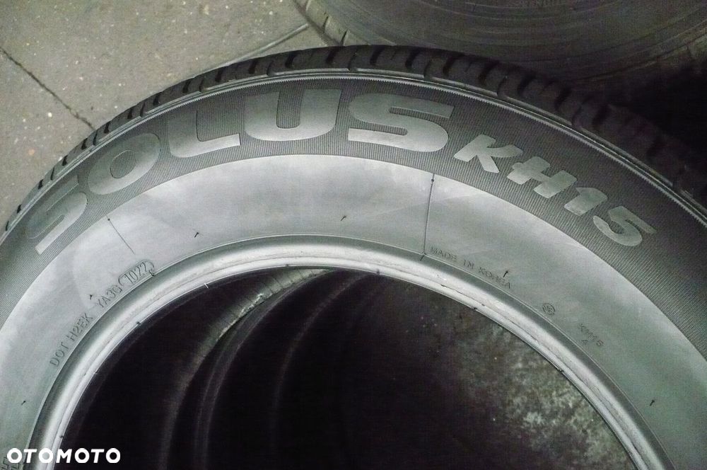 2x KUMHO Solus KH15 235/60R17 7,8mm 2022 - 4