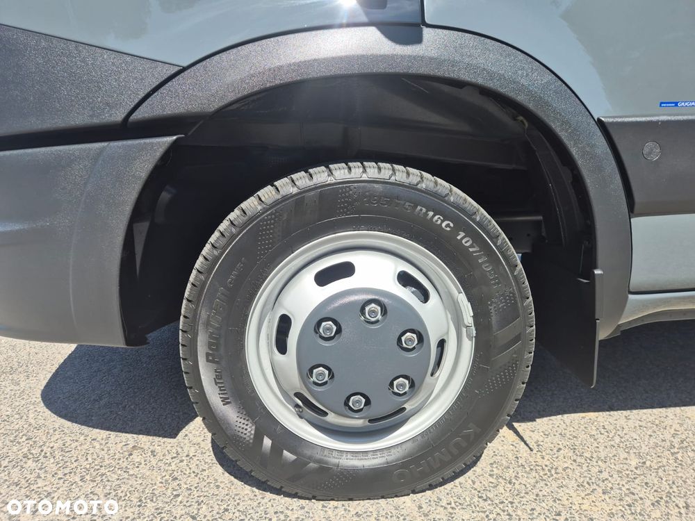 Iveco Daily - 18