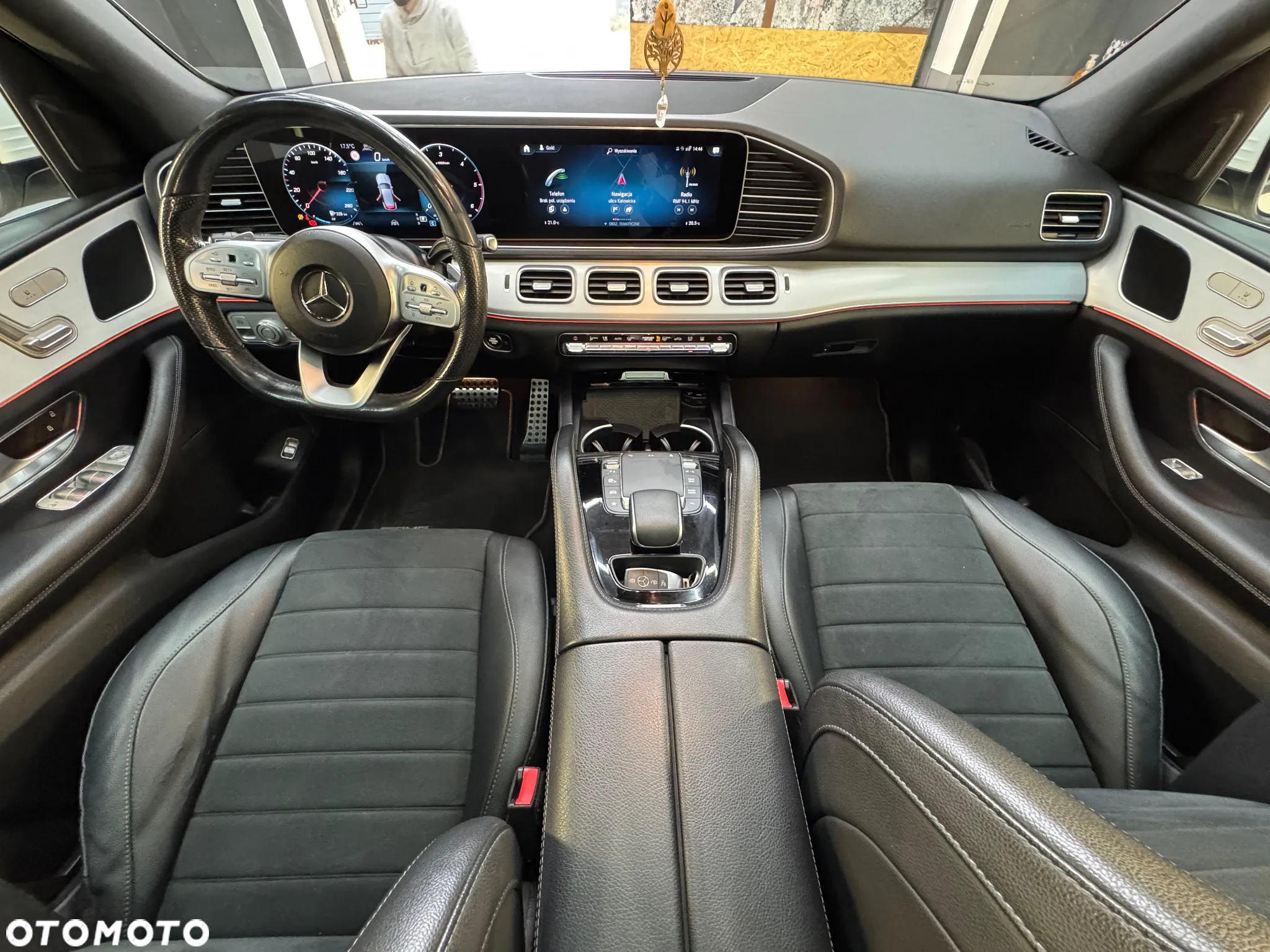 Mercedes-Benz GLE 300 d 4-Matic - 6
