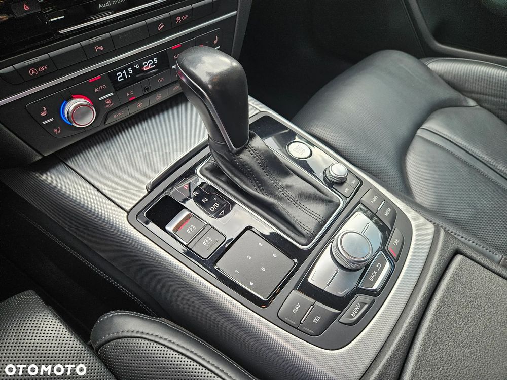 Audi A6 Allroad - 37