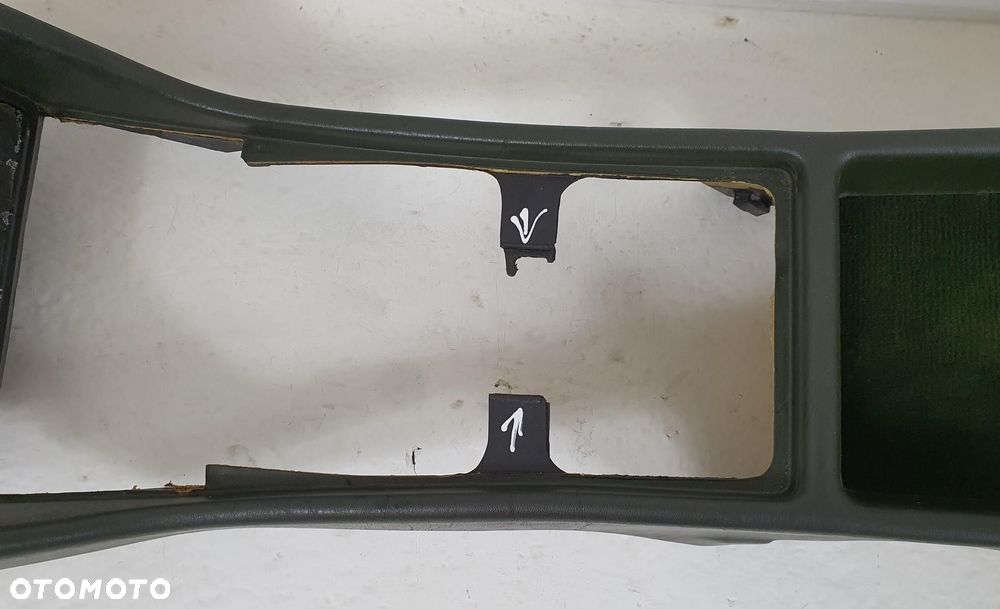 TUNEL ŚRODKOWY MERCEDES W126 EUROPA - 3