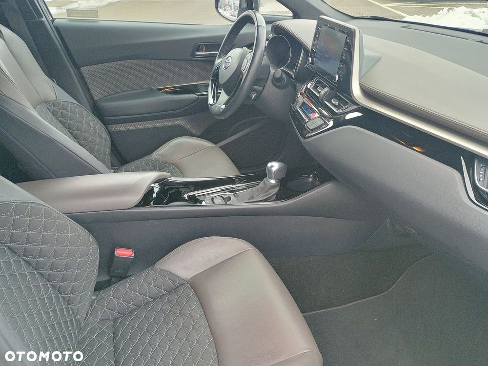 Toyota C-HR 1.8 Hybrid Executive - 9