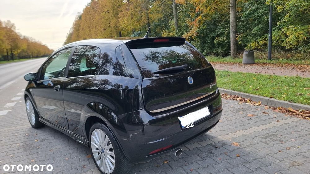Fiat Punto 1.4 16V Sporting - 3