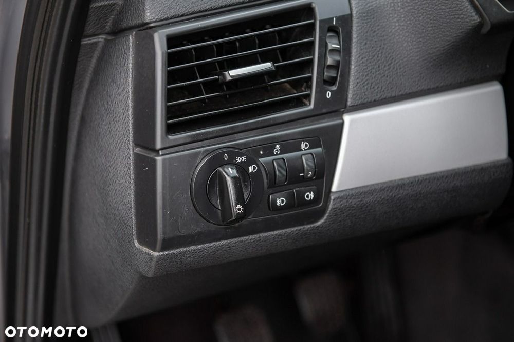 BMW X3 2.0d - 22