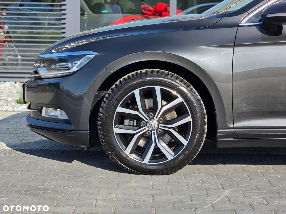 Volkswagen Passat 1.5 TSI EVO Highline DSG - 12