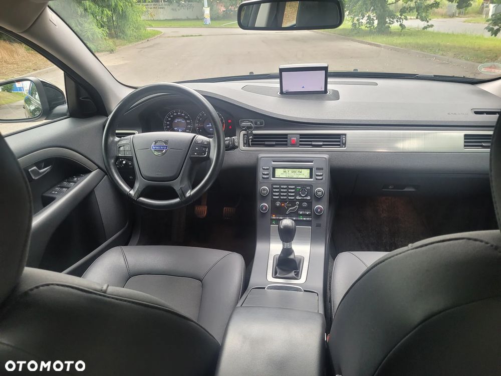 Volvo V70 2.0 - 8