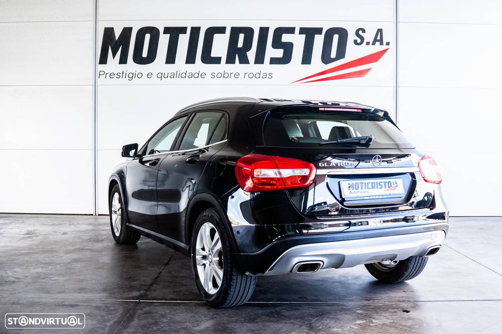 Mercedes-Benz GLA 180 d - 6