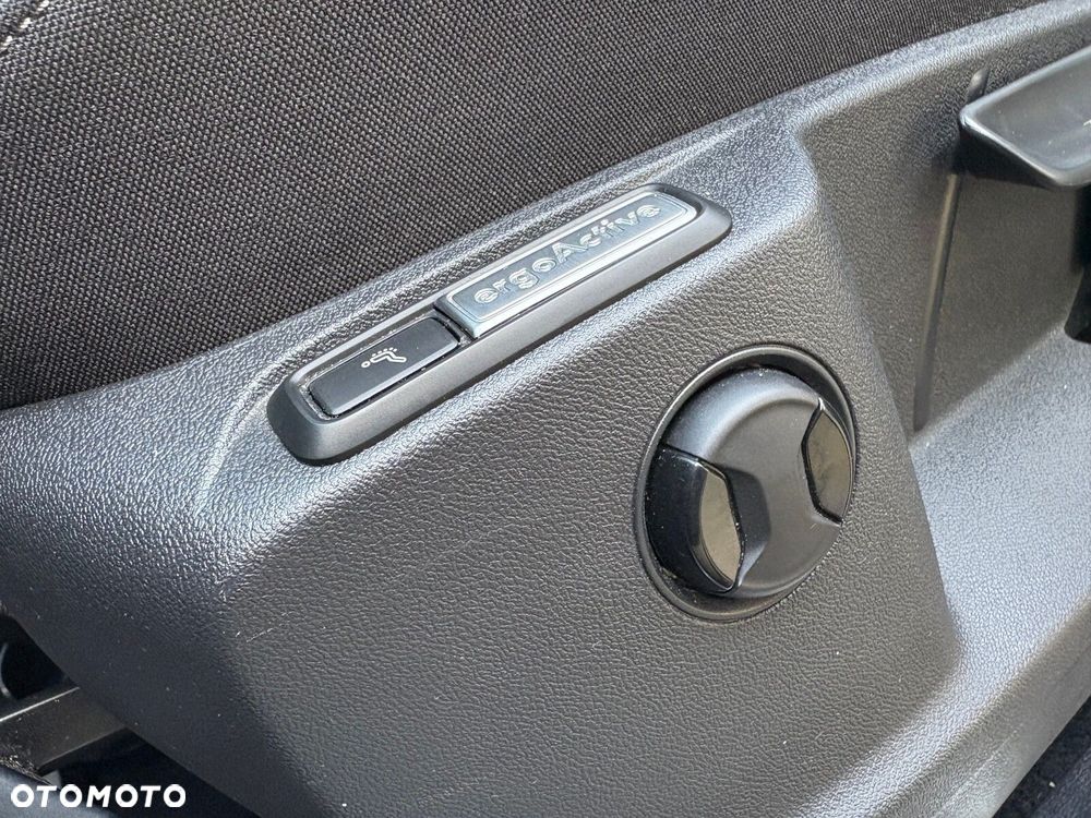 Volkswagen Tiguan Allspace - 24
