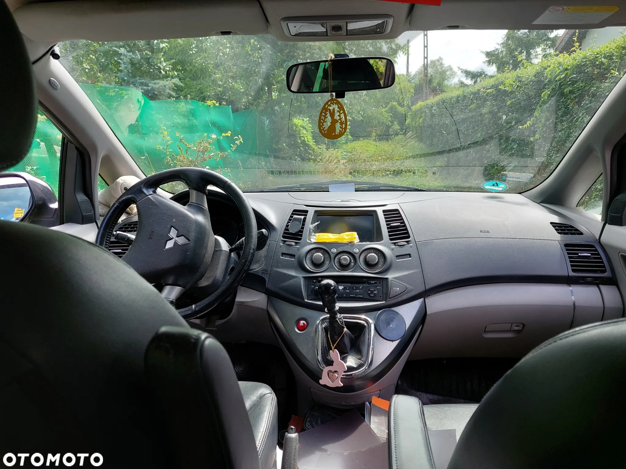 Mitsubishi Grandis 2.0 DI-D 6-Sitzer Intense - 6