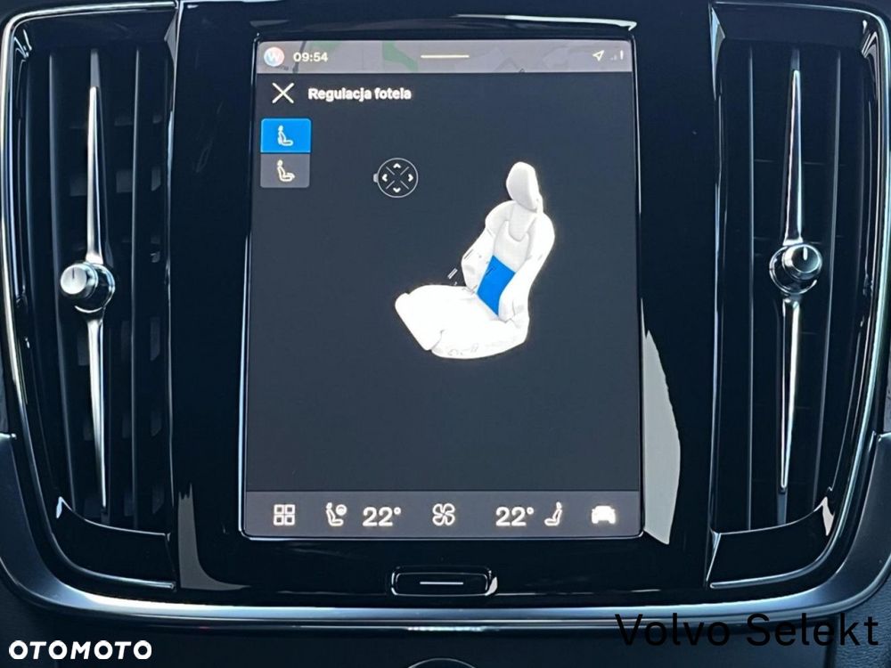 Volvo V90 Cross Country - 26