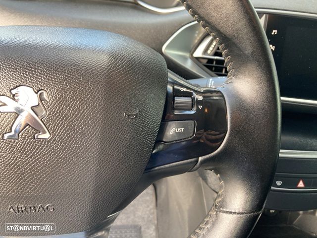 Peugeot 308 1.5 BlueHDi Style - 14